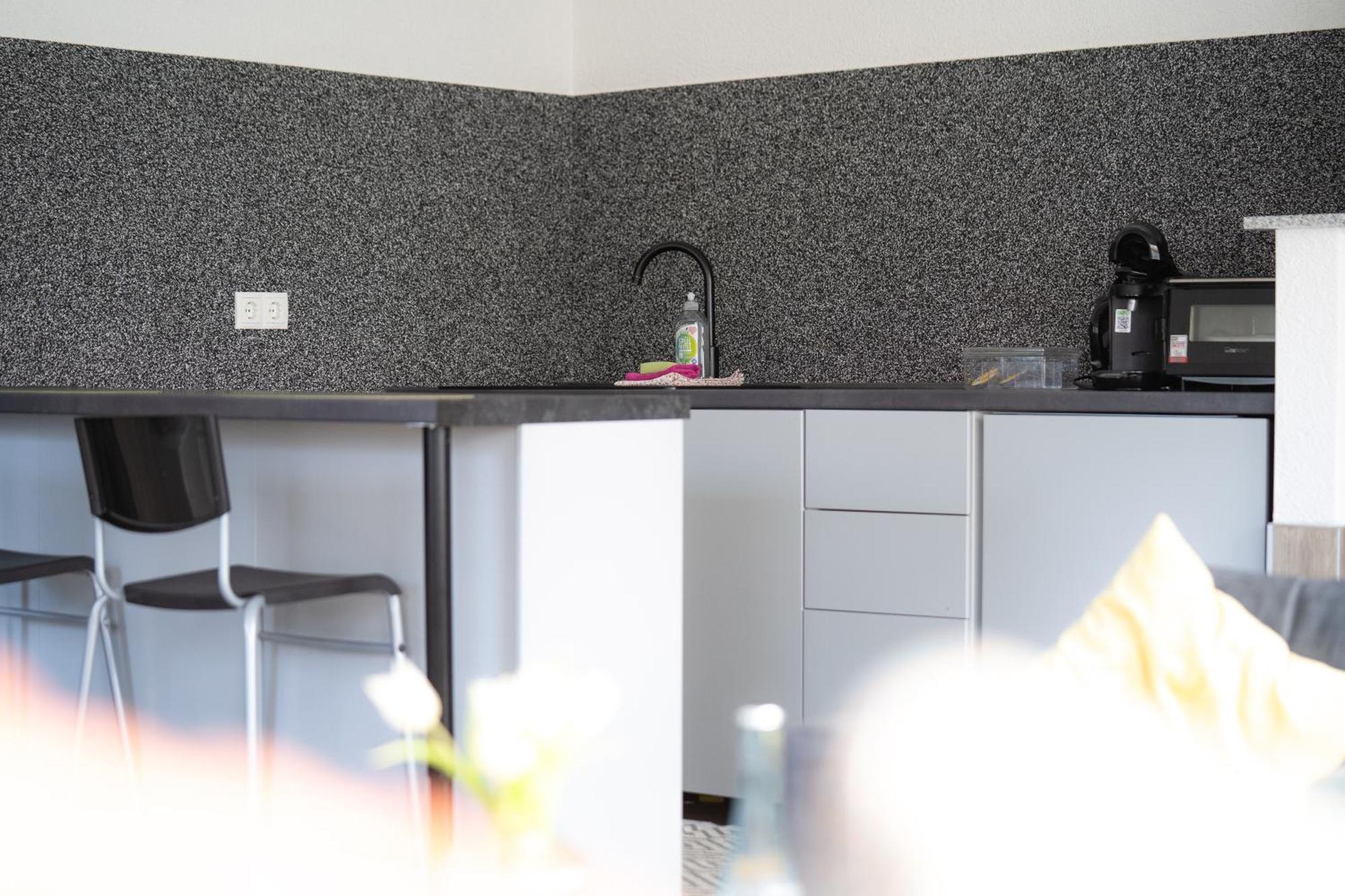 Gemuetliches Apartment In Нойвід Екстер'єр фото